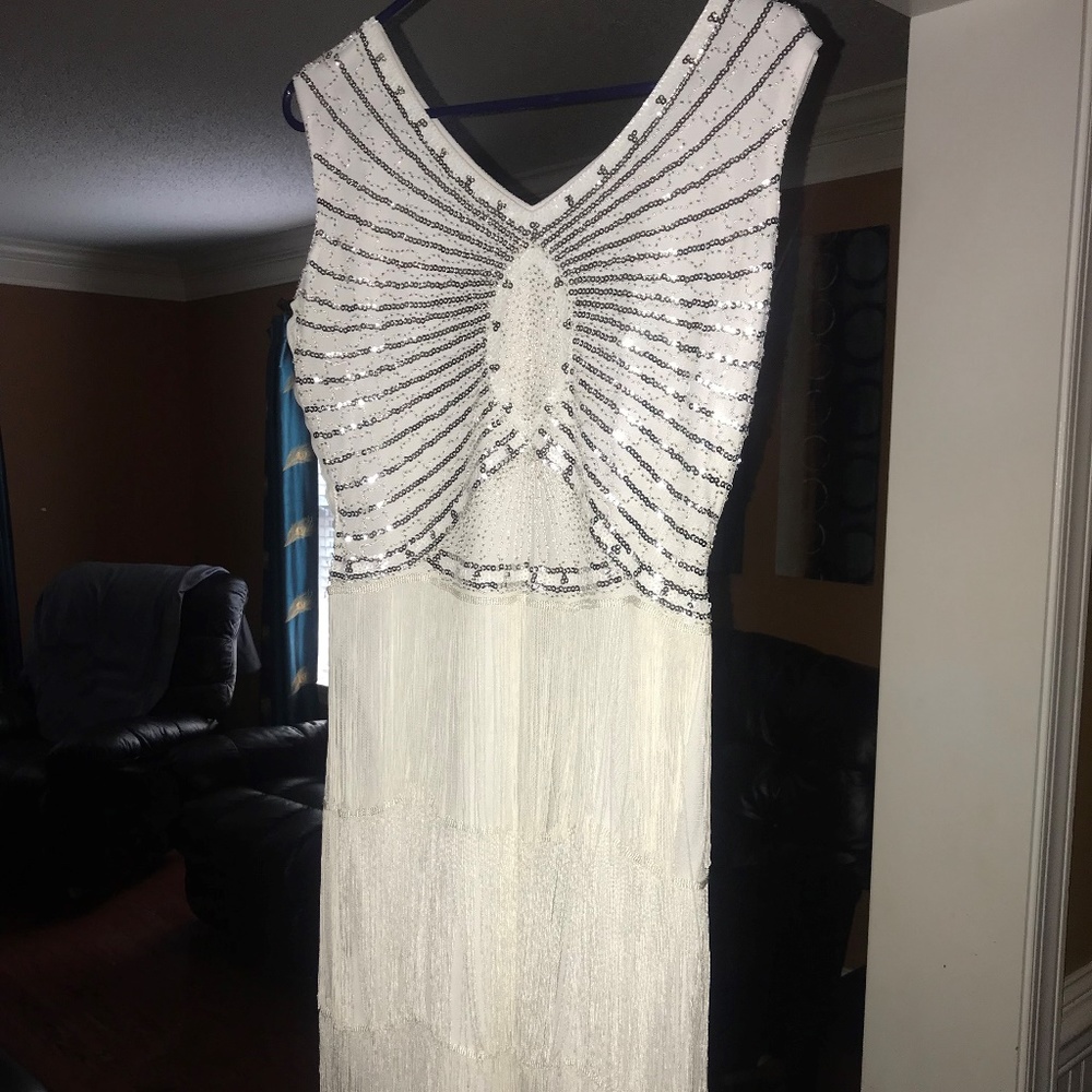 White Salsa Gatsby Party Sequin